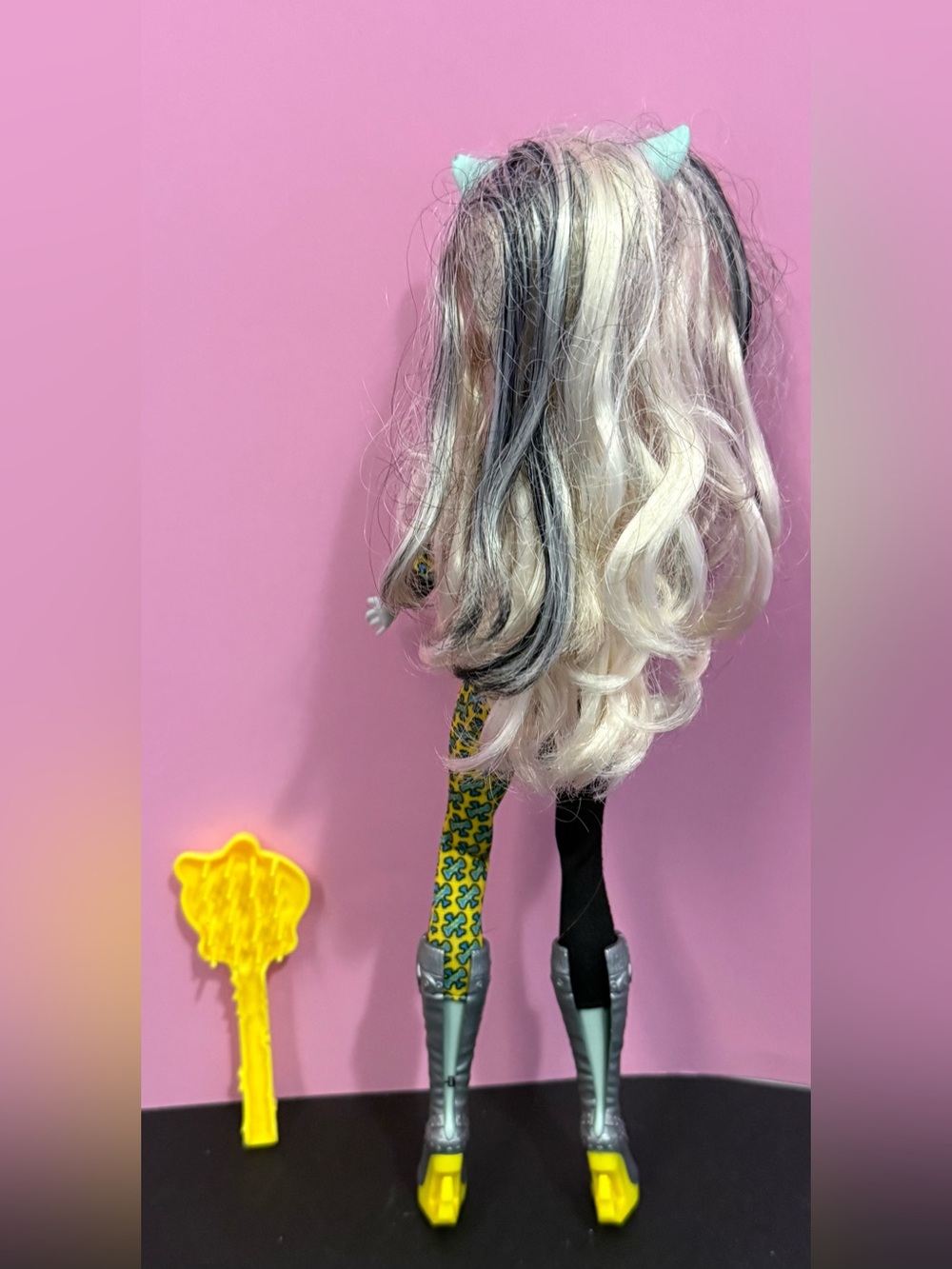 Monster High Freaky Fusion Frankie Stein Doll (Clawdeen Inspired) 2014 - Picture 4 of 7